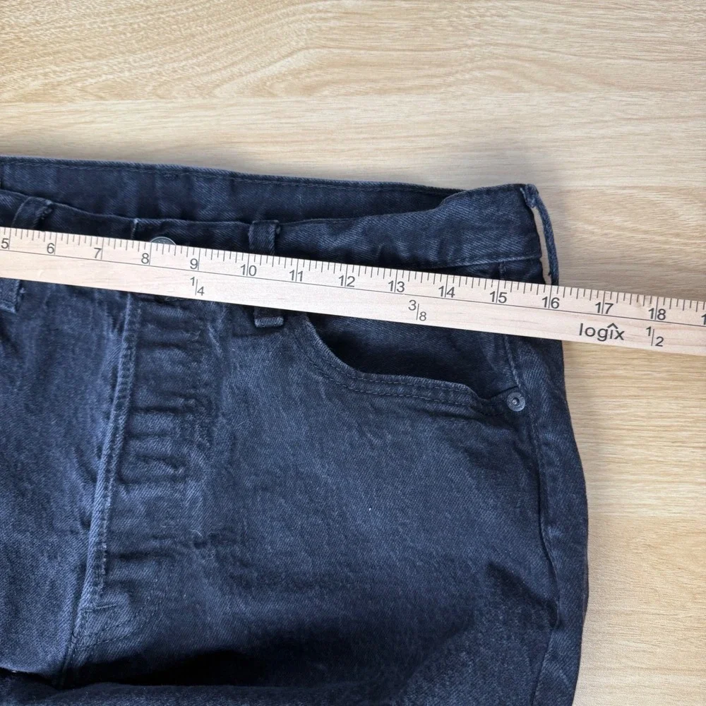 Levi's 501 Black Original Fit Mens Jeans 34x30 (33x28) Button Fly Classic Denim‎